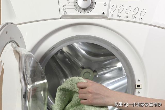 海尔洗衣机显e2啥子意思